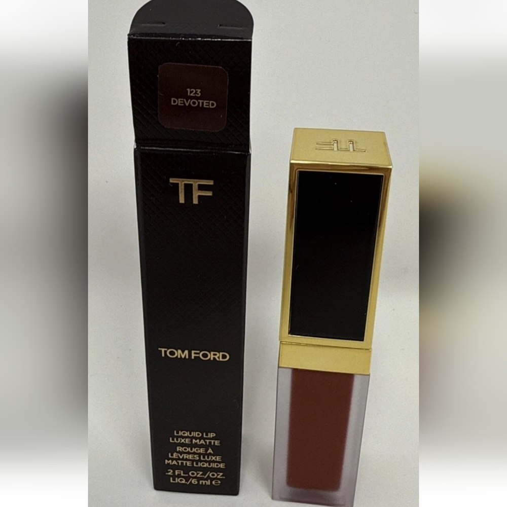 Tom Ford Liquid Lip Luxe Matte #123 Devoted Lip Color Full Size